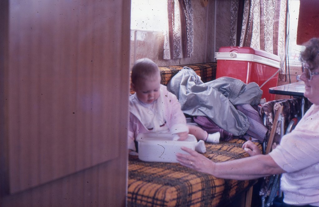 img090.jpg