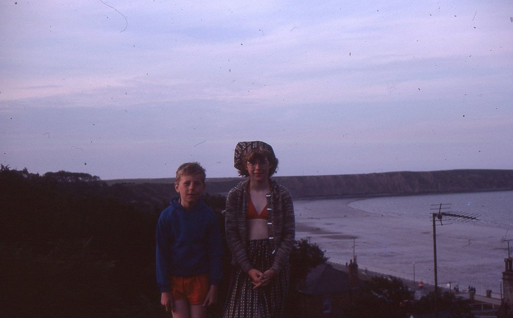 img127.jpg